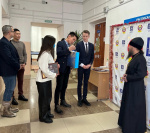 60B56C16-8474-43E4-852C-B4FA3042592E